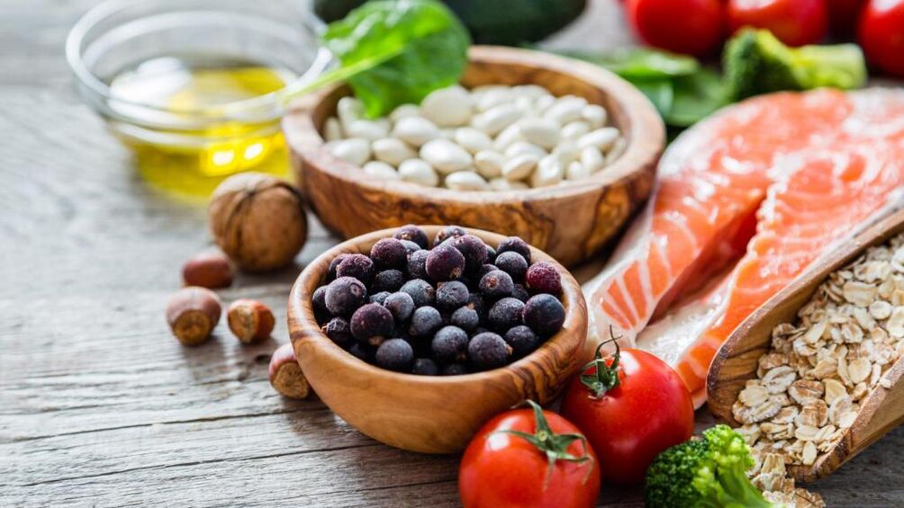 elintarvikkeita tehon lisäämiseksi